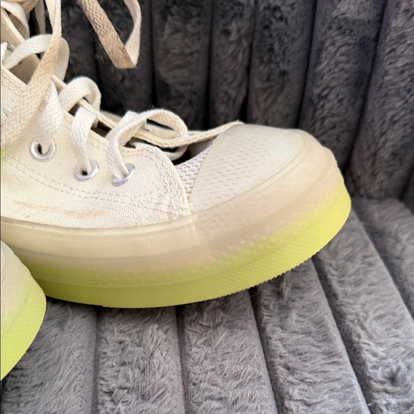 Men’s Converse Cream Glow in the Dark High-Tops with Neon Green Soles size 11.5 - Picture 5 of 15
